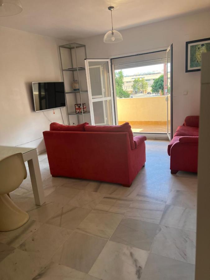 Piso De 3 Dormitorios Con Garaje Jerez de la Frontera Bagian luar foto