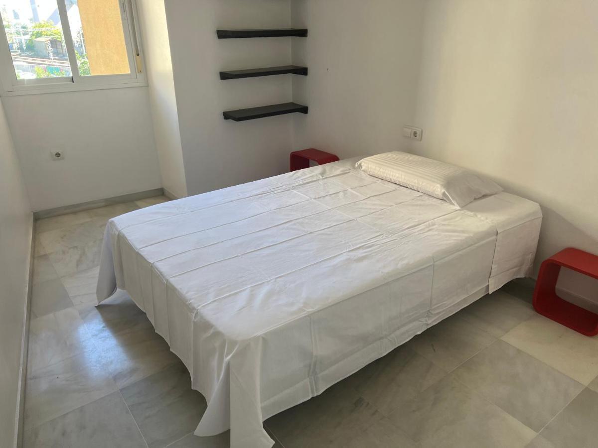 Piso De 3 Dormitorios Con Garaje Jerez de la Frontera Bagian luar foto