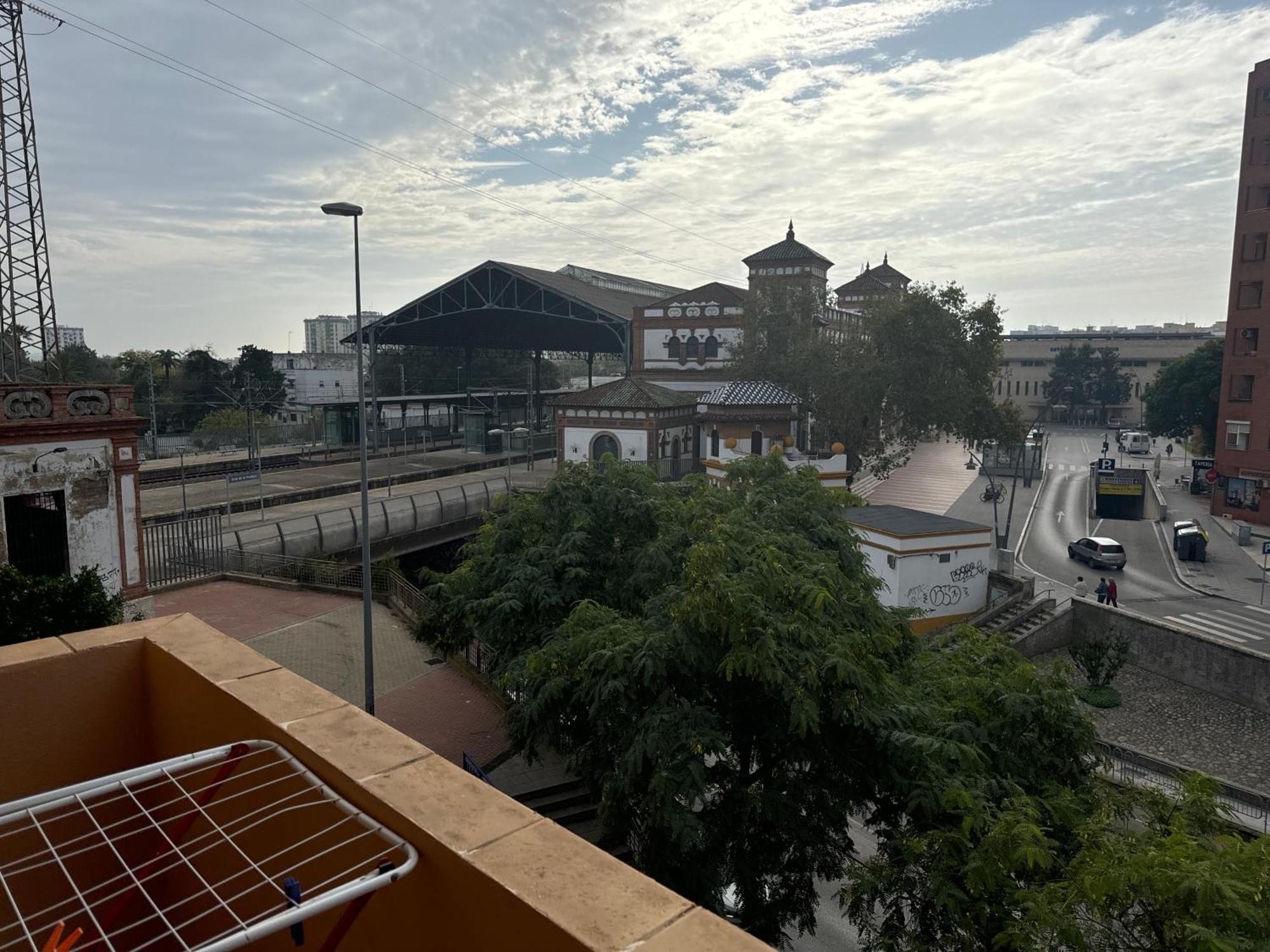 Piso De 3 Dormitorios Con Garaje Jerez de la Frontera Bagian luar foto